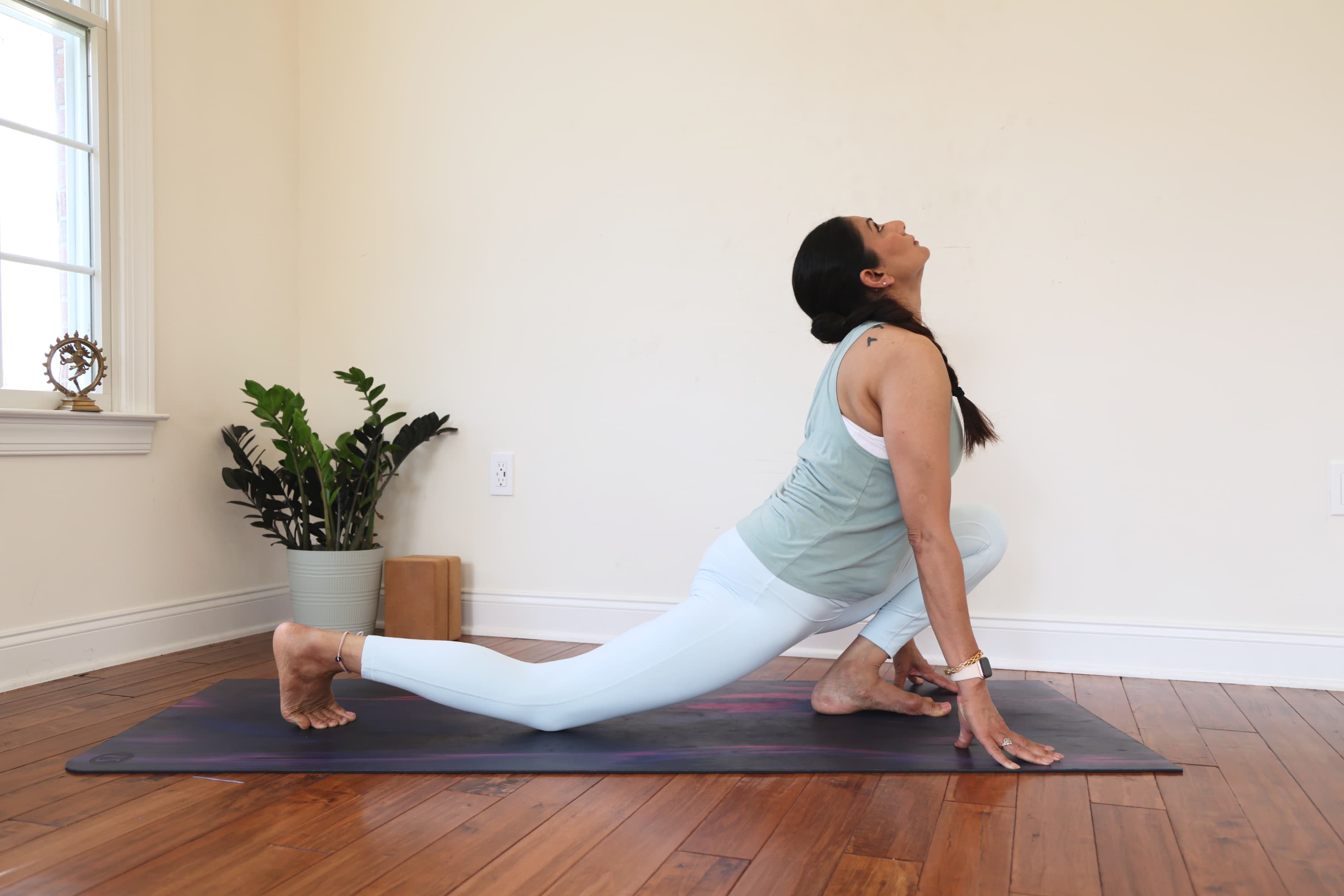 Sound healing and inner peace practice at JustSerenity