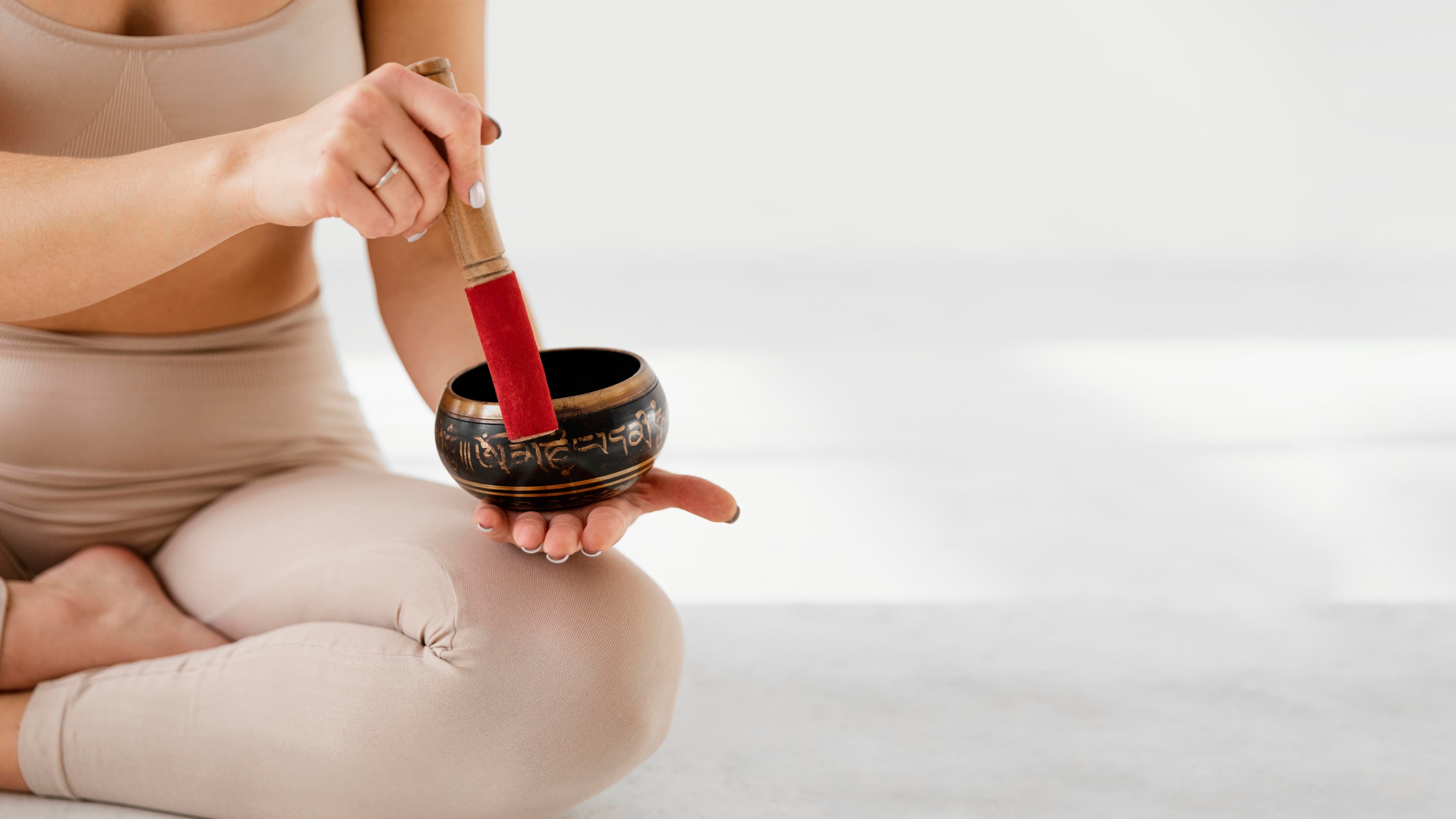 Sound bowl meditation